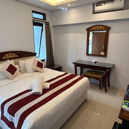 Mandhasativa Homestay Singaraja Exterior foto