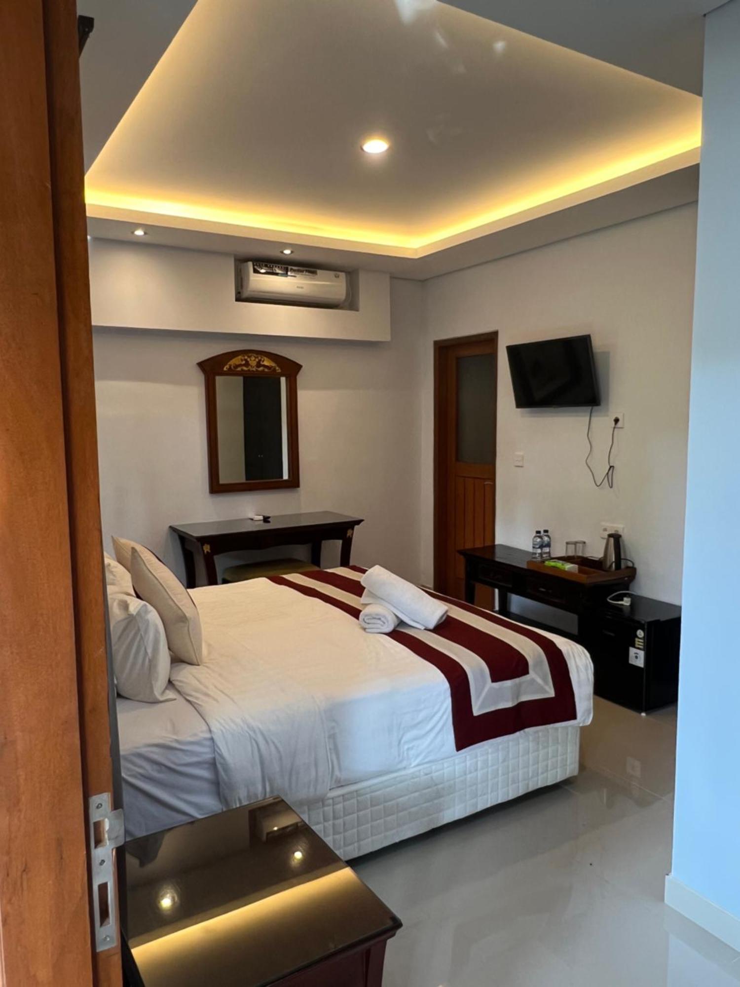 Mandhasativa Homestay Singaraja Exterior foto