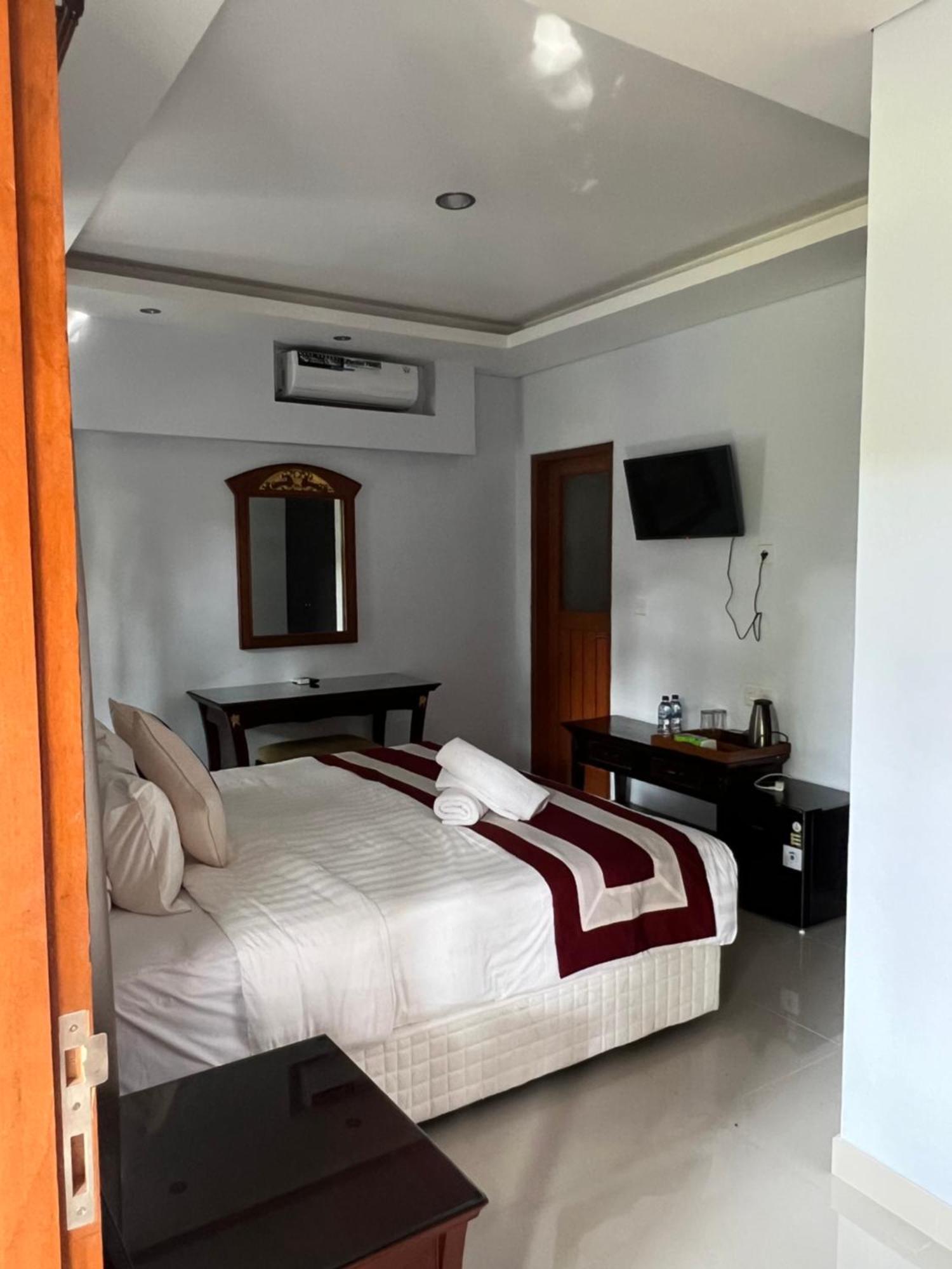 Mandhasativa Homestay Singaraja Exterior foto